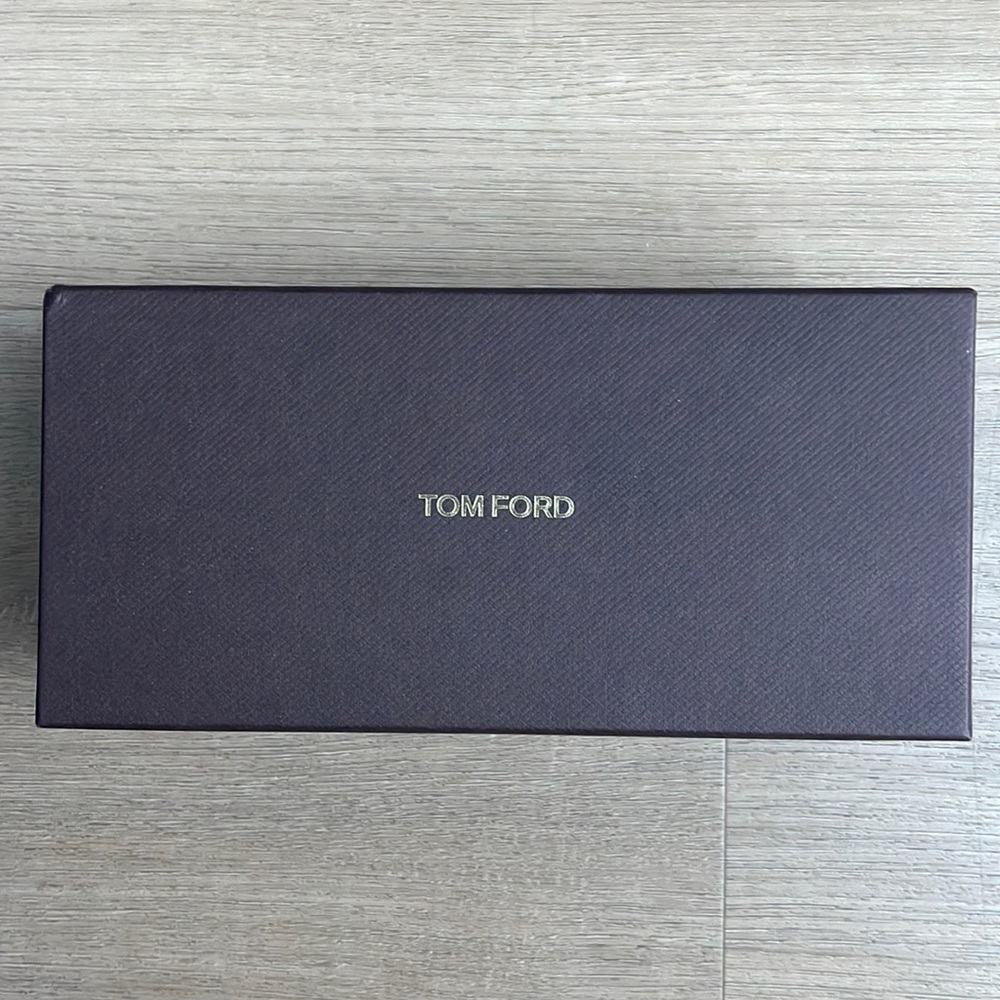 TOM FORD SUNGLASS BOX
